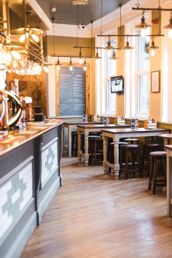 Black Lion Hotel Manchester Σάλφορντ Εξωτερικό φωτογραφία