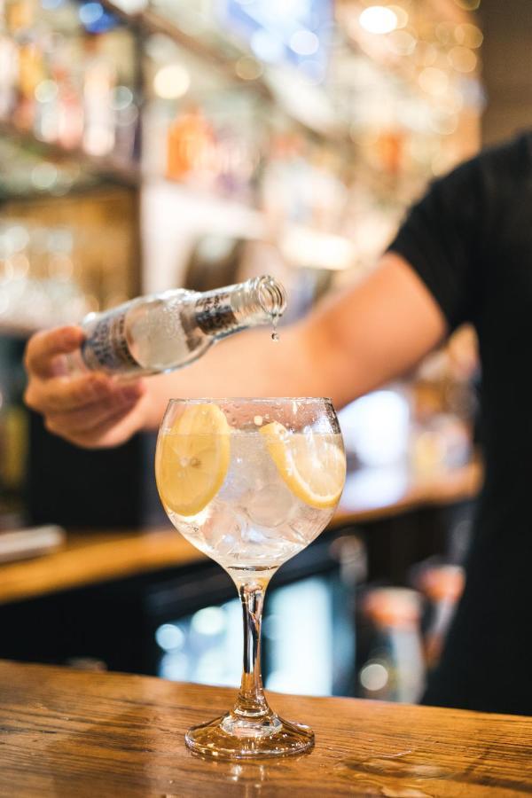 Black Lion Hotel Manchester Σάλφορντ Εξωτερικό φωτογραφία