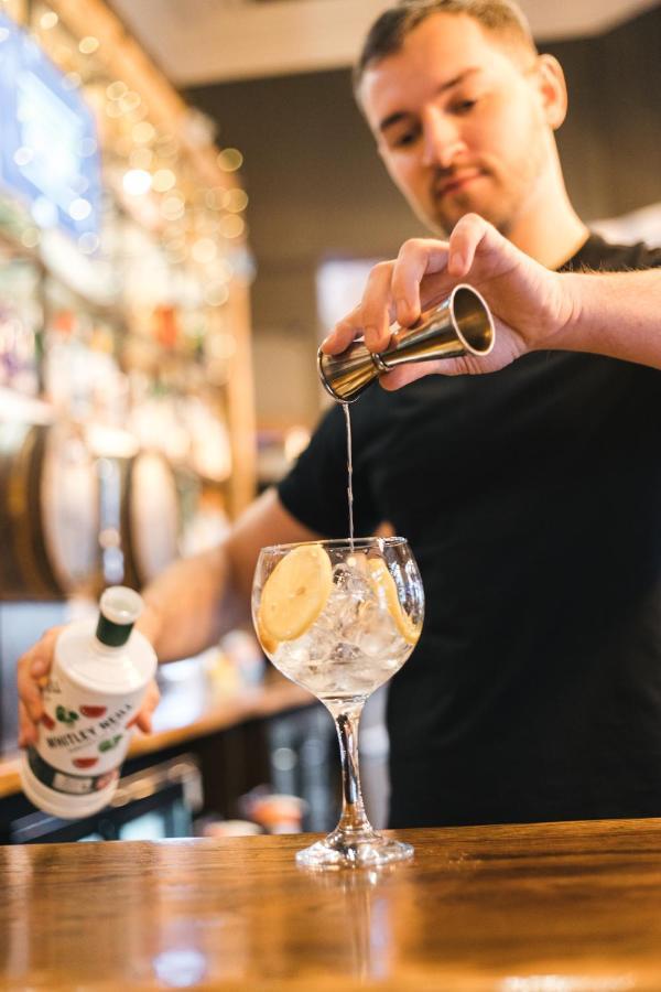 Black Lion Hotel Manchester Σάλφορντ Εξωτερικό φωτογραφία