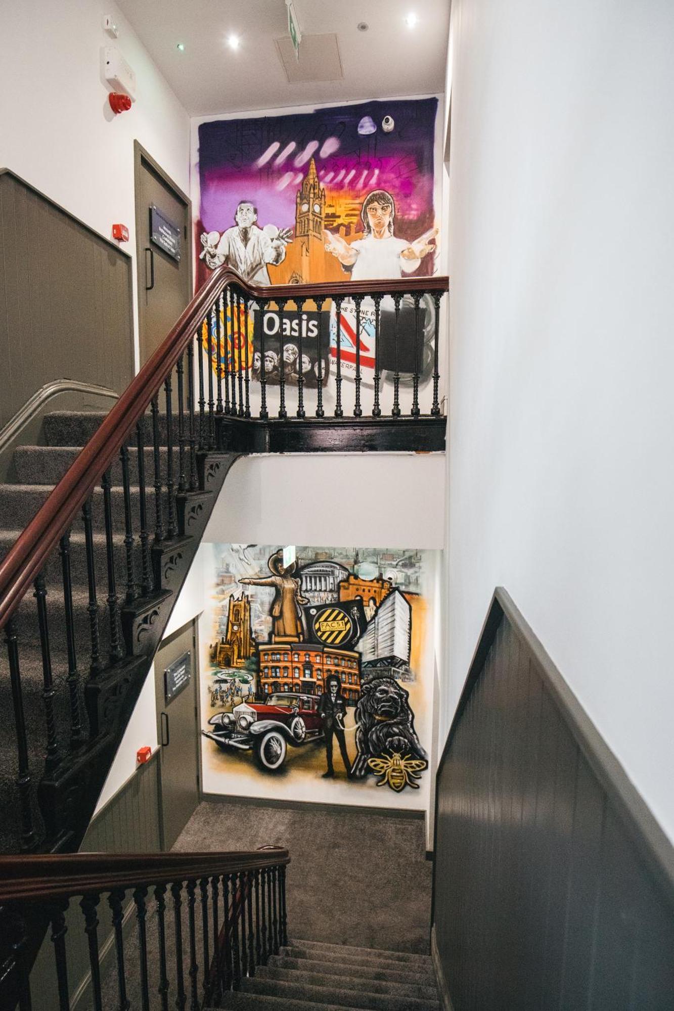 Black Lion Hotel Manchester Σάλφορντ Εξωτερικό φωτογραφία
